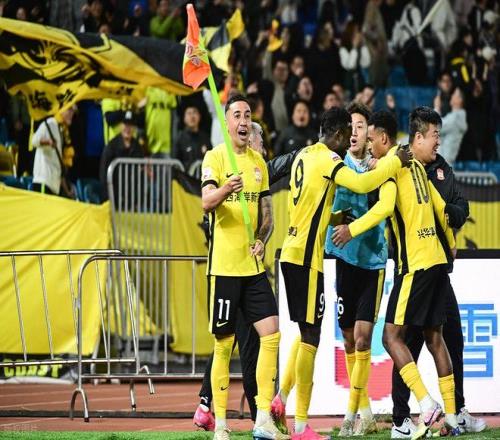 国米击败亚,特兰大,意甲领先优,天下足球,足球博彩,足球赛事投注,体育平台,足球赛事,在线足球博彩